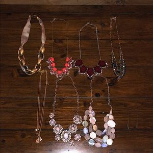 S E V E N  LOFT Necklaces